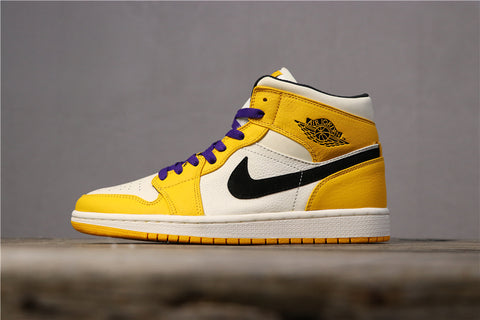 Air Jordan 1 Mid Lakers