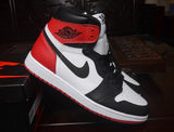 Air Jordan 1 Black Toe