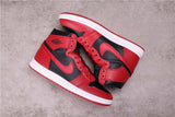 Air Jordan 1 Bred